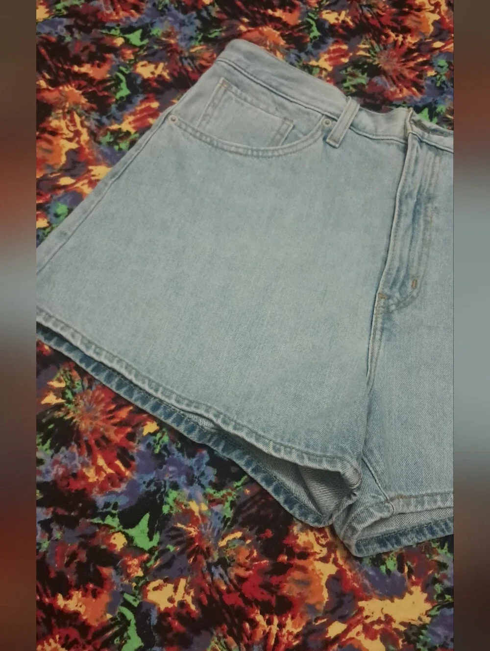Denim Levi High Waisted Mom Shorts - Picture 2 of 8
